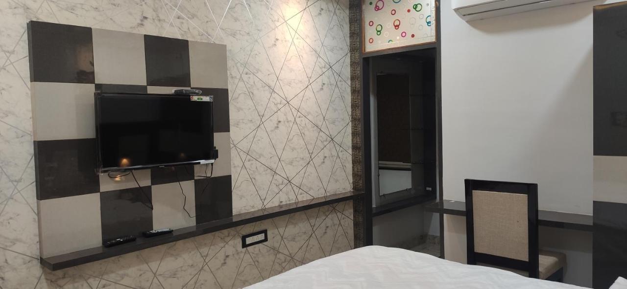 Townhouse 1168 Hotel Sm Paradise Tikkavanipalem Dış mekan fotoğraf